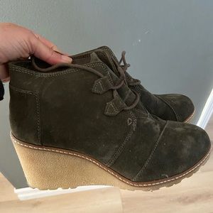 Forest green TOMS wedges